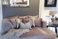 Love This Mauve Gray And White Color Scheme For The
