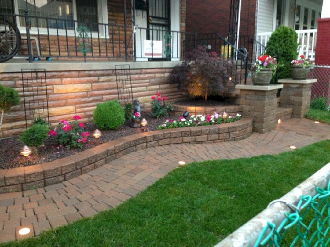 Marvelous 25 Beautiful Brick Flower Bed Ideas For Front