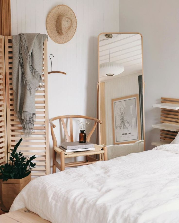 Neutral Color Schemes Are Having A Big Moment On Instagram
