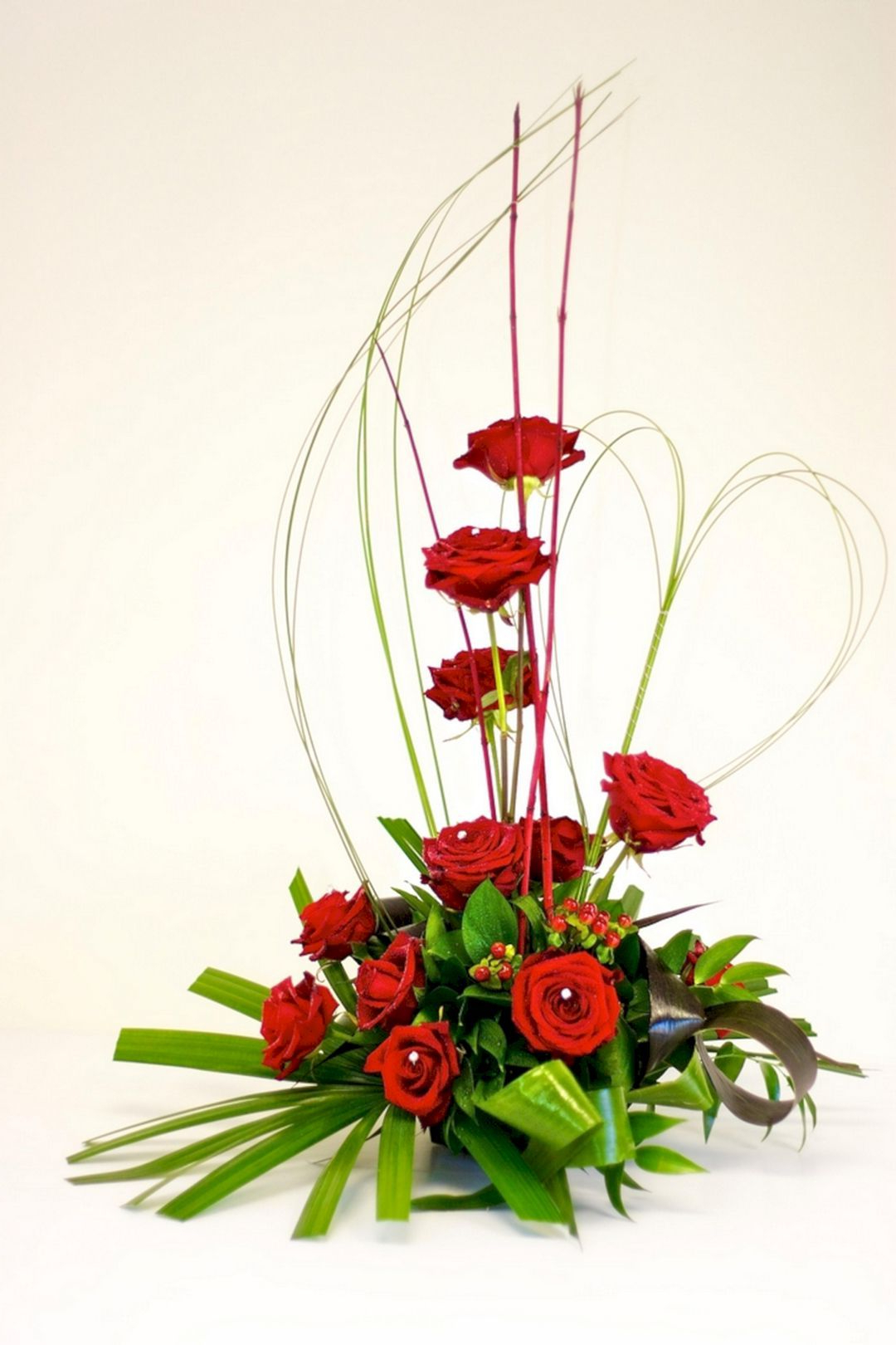 Nice 35 Beautiful Valentine Floral Arrangements Ideas For