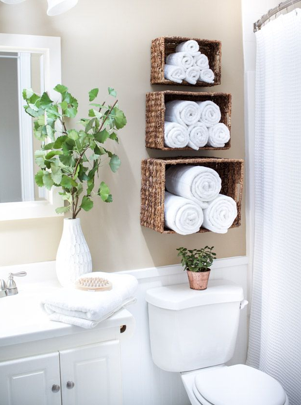 Simple Ways To Display And Store Your Bathroom Towels