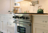 Spice Up Your Kitchen Tile Backsplash Ideas Small White Kitchens Kitchen Design White