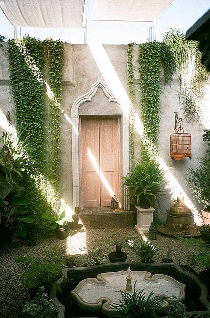 The 25 Best Small Courtyards Ideas On Pinterest