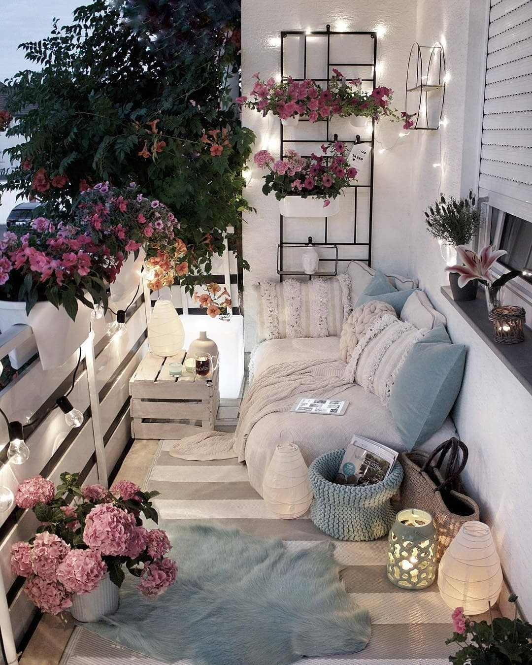 The Best Decorated Small Outdoor Balconies On Pinterest