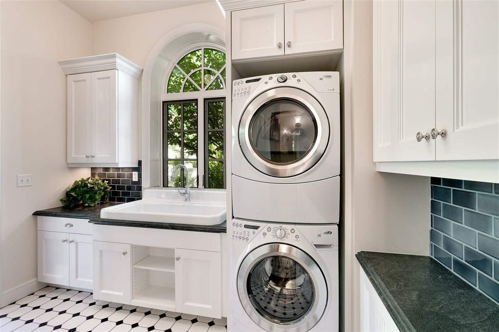 The Best Laundry Room Designs For Busy Homeowners In